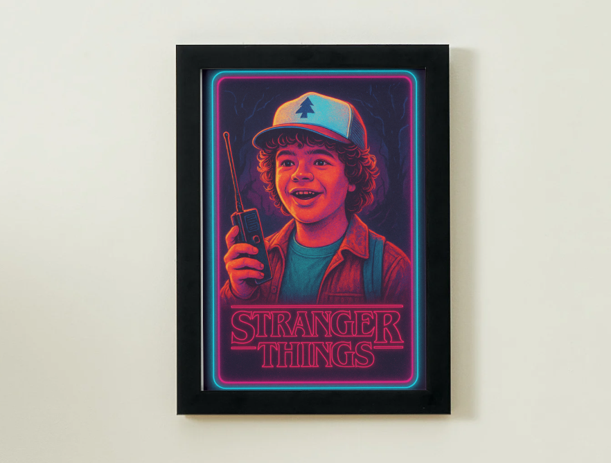 DUSTIN HENDERSON- Stranger Things